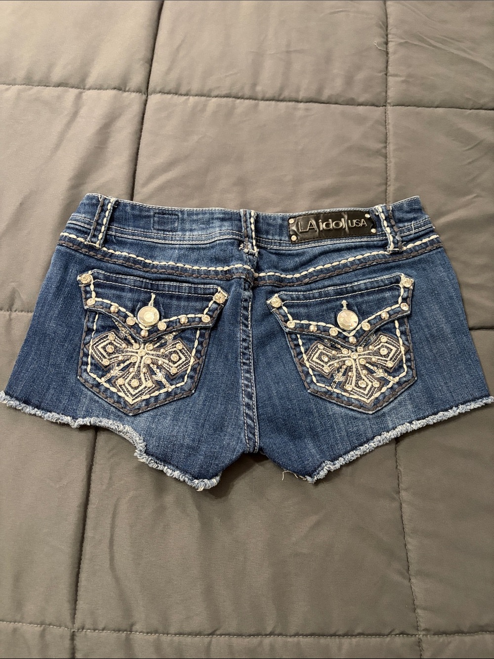 LA Idol size medium
